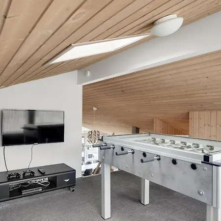 Feriehus Beautiful In With Sauna *