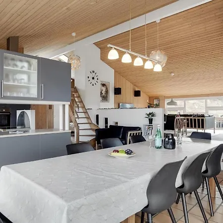 Beautiful In With Sauna * Hjorring