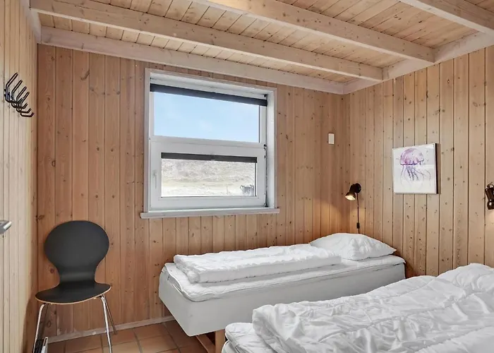 Дом отдыха Beautiful In With Sauna Йёрринг